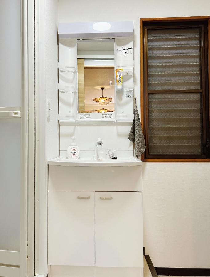 Tokyo Louis House In Ueno Area Close To Jr Yamanote Line & Metro Ginza Line Walk To Ueno Park And Ameyoko Экстерьер фото